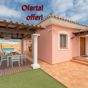 https://villa-bella-lucia.in-canary-islands.com