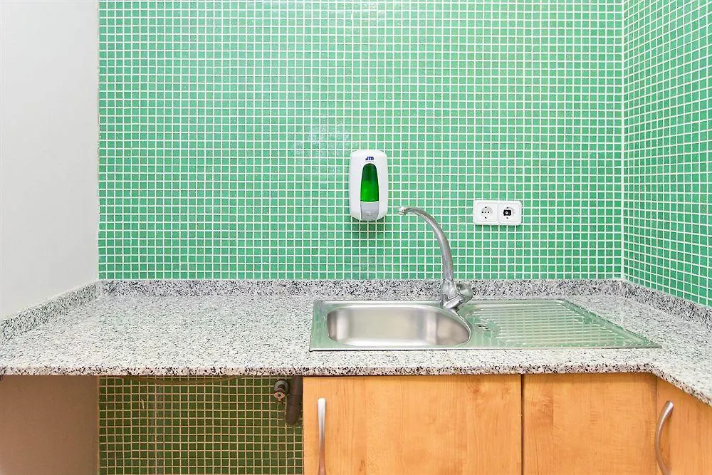 Ainb Las Ramblas-Guardia Apartments Barcelona