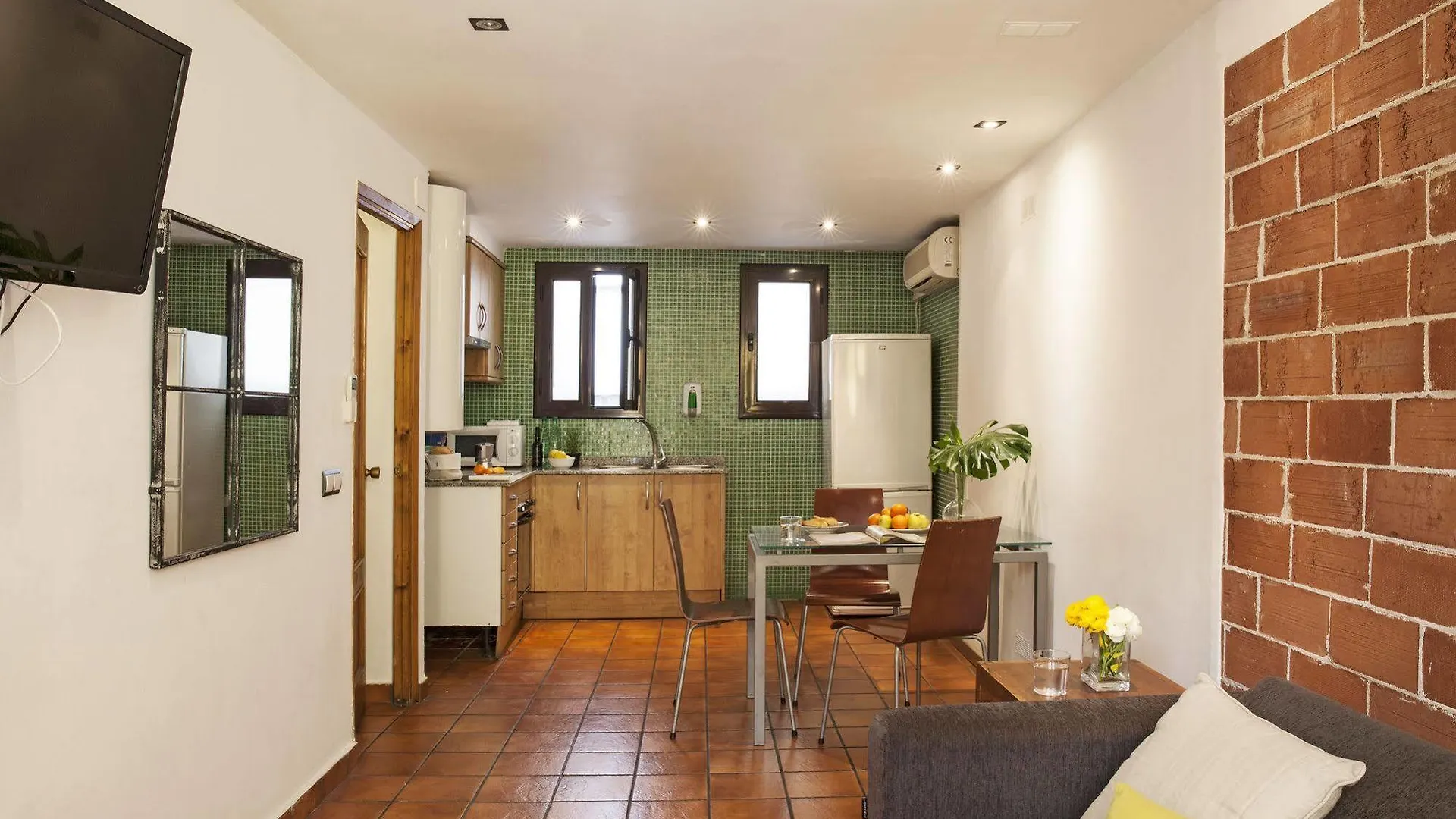 Ainb Las Ramblas-Guardia Apartments Barcelona